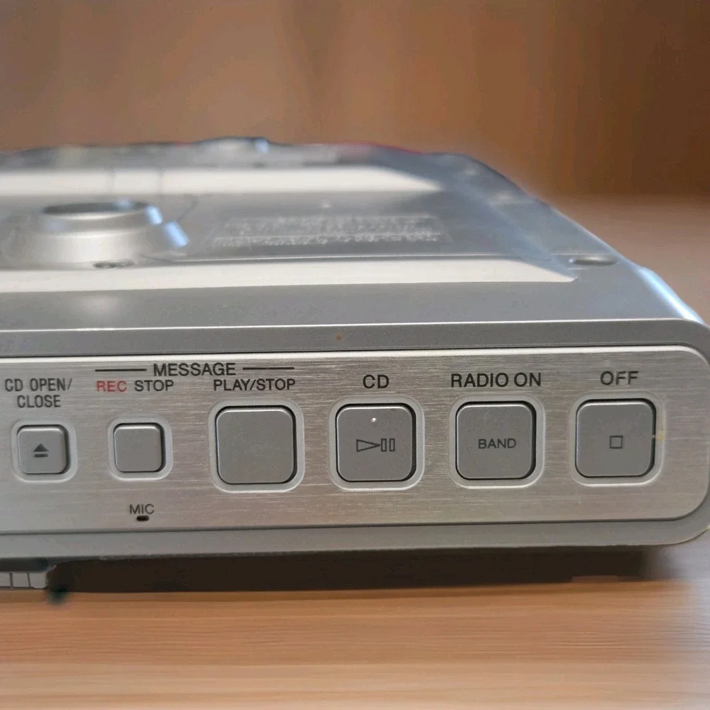 Sony ICF-CD553RM Kitchen Clock Radio Under Cabinet TV Weather FM Am Tuner CD